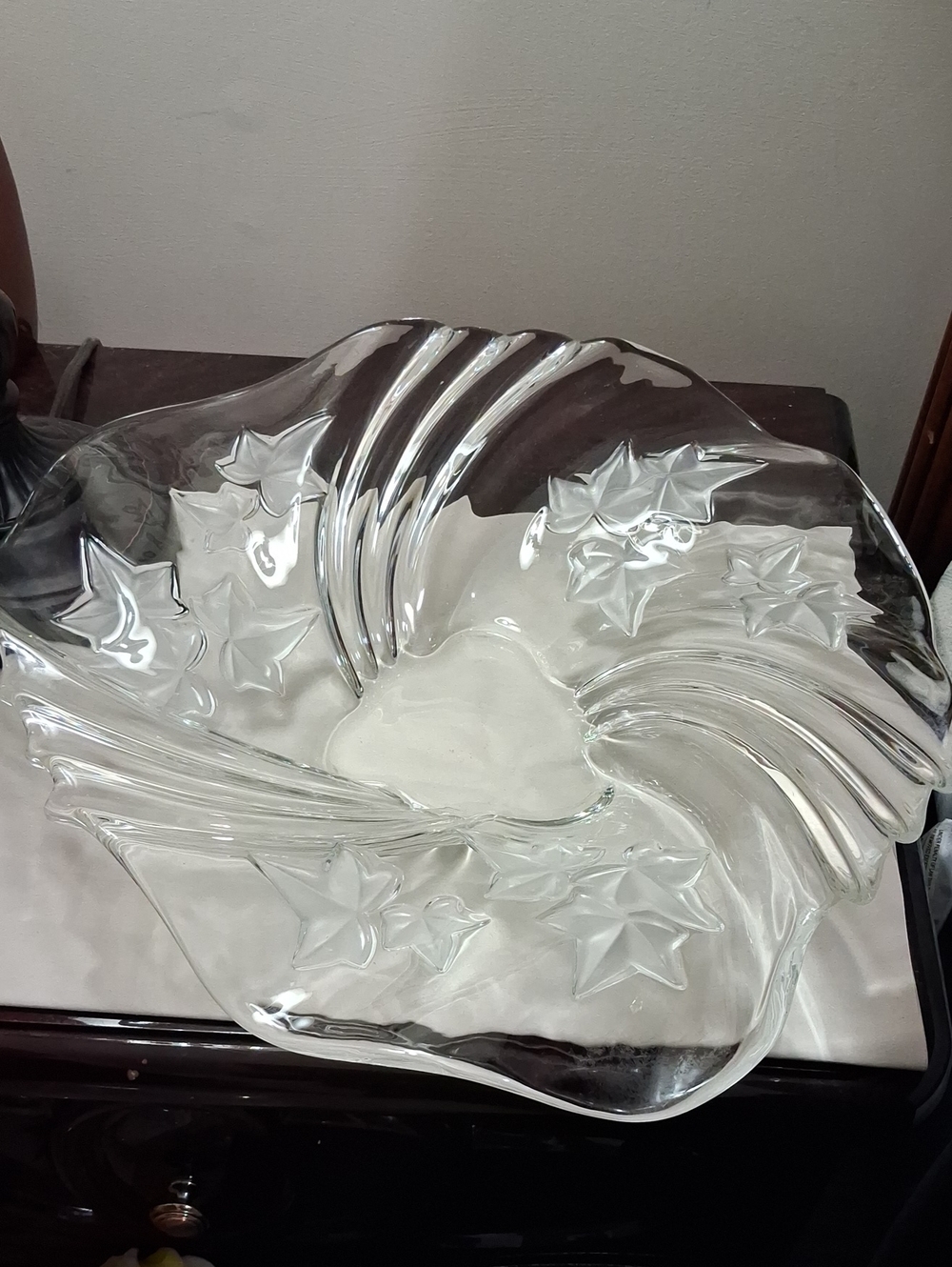 Mikasa Clear Glass Decorative Bowl with Star Motif - Clear